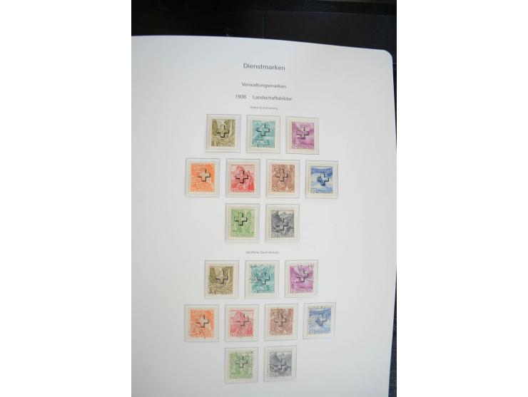 1843/1999, in den Hauptnummern überkomplette und teils spezialisierte Sammlung, in 3 in Ziegenleder gebundenen, individuellen