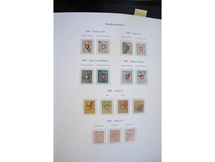 1843/1999, in den Hauptnummern überkomplette und teils spezialisierte Sammlung, in 3 in Ziegenleder gebundenen, individuellen