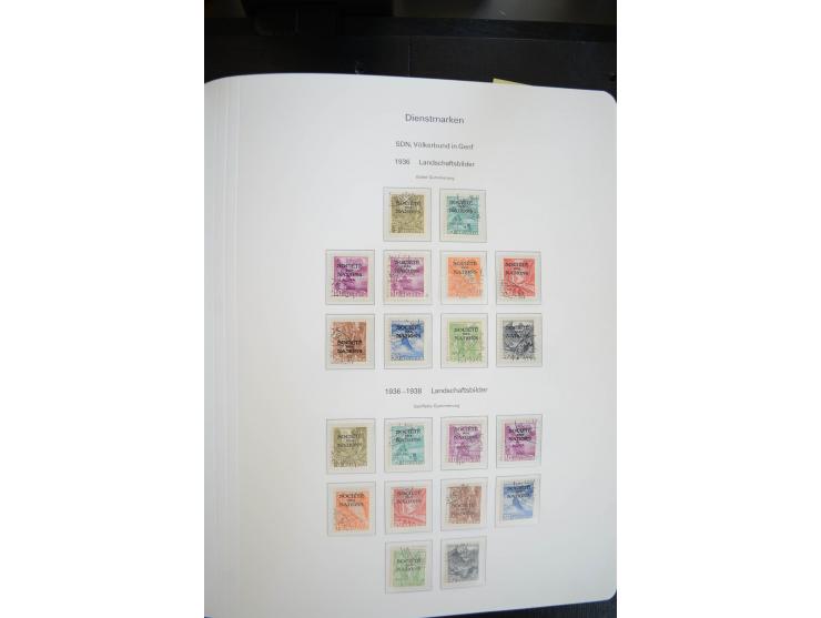 1843/1999, in den Hauptnummern überkomplette und teils spezialisierte Sammlung, in 3 in Ziegenleder gebundenen, individuellen