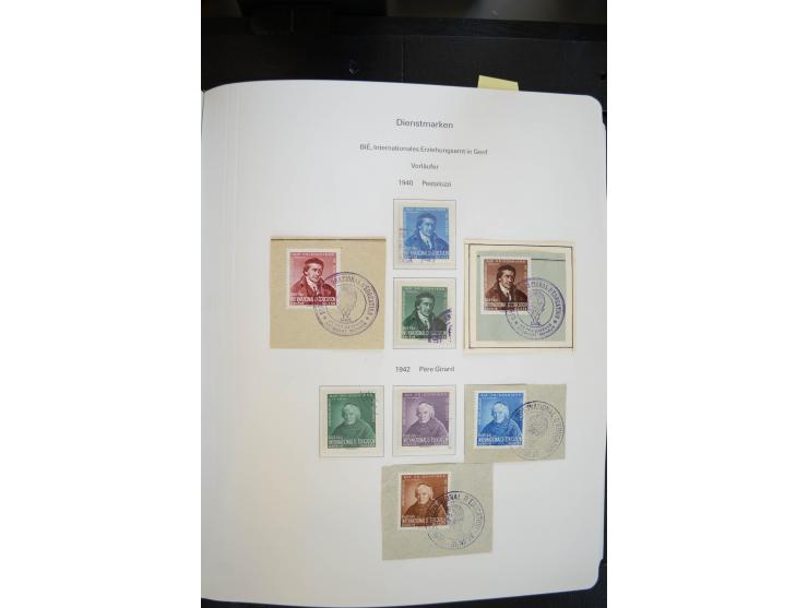 1843/1999, in den Hauptnummern überkomplette und teils spezialisierte Sammlung, in 3 in Ziegenleder gebundenen, individuellen