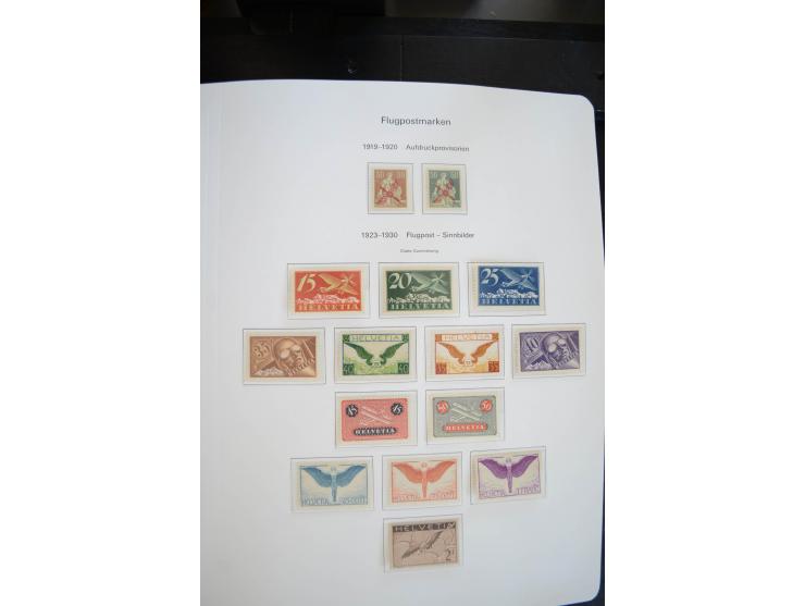 1843/1999, in den Hauptnummern überkomplette und teils spezialisierte Sammlung, in 3 in Ziegenleder gebundenen, individuellen
