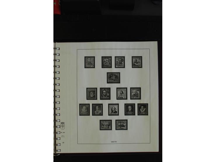 1930/77, postfrische Sammlung mit u.a. Mi.-Nr. 807-10, 828-39, 859-73, 874-83, 948-49, 975-82 (gestempelt), Bl.7-8A+B, 9A+B, 