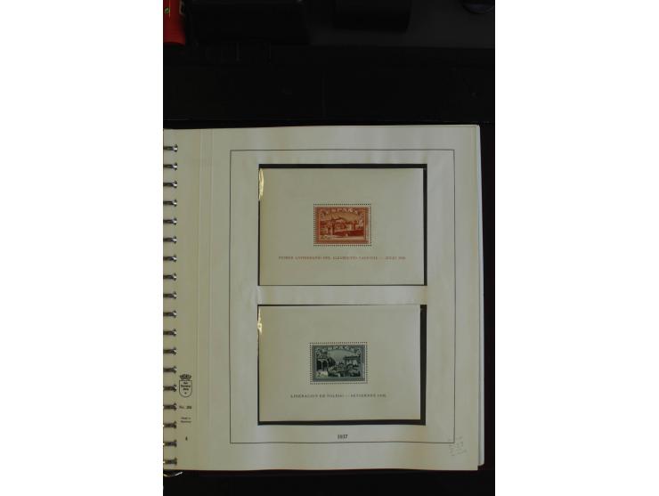 1930/77, postfrische Sammlung mit u.a. Mi.-Nr. 807-10, 828-39, 859-73, 874-83, 948-49, 975-82 (gestempelt), Bl.7-8A+B, 9A+B, 
