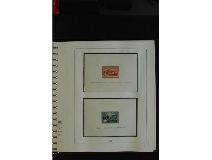 1930/77, postfrische Sammlung mit u.a. Mi.-Nr. 807-10, 828-39, 859-73, 874-83, 948-49, 975-82 (gestempelt), Bl.7-8A+B, 9A+B, 