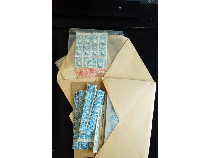 1936/39, postfricher, ungebrauchter und gestempelter Bestand, dabei Einheiten und Bogenteile, Blocks, ungezähnte Marken, Aufd
