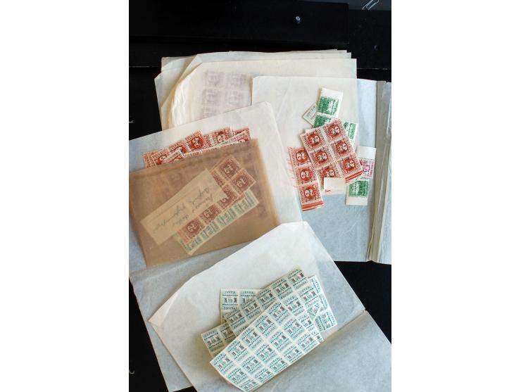 1936/39, postfricher, ungebrauchter und gestempelter Bestand, dabei Einheiten und Bogenteile, Blocks, ungezähnte Marken, Aufd