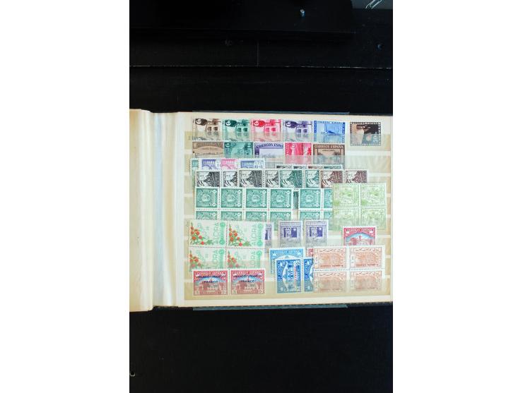 1936/39, postfrische, ungebrauchte und etwas gestempelte reichhaltige Sammlung, dabei viele bessere Ausgaben, ungezähnte Mark