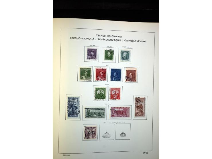 1918/38, interessante ungebrauchte/postfrische und gestempelte Sammlung mit einigen Briefen, spezialisiert nach Zähnungen, Fa