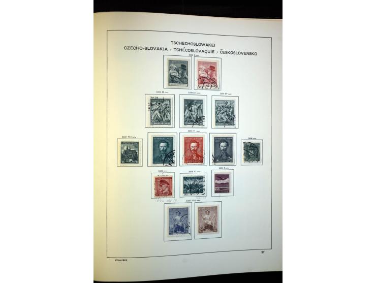 1918/38, interessante ungebrauchte/postfrische und gestempelte Sammlung mit einigen Briefen, spezialisiert nach Zähnungen, Fa
