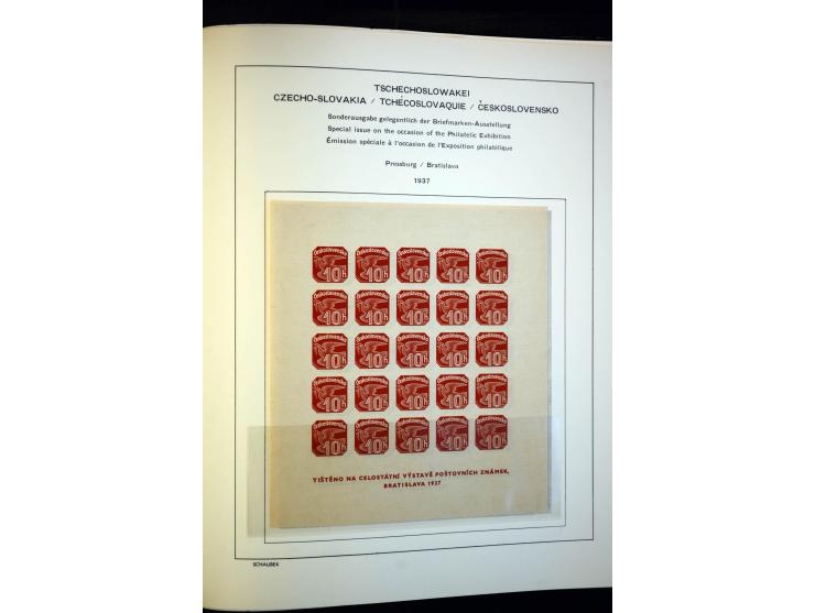 1918/38, interessante ungebrauchte/postfrische und gestempelte Sammlung mit einigen Briefen, spezialisiert nach Zähnungen, Fa
