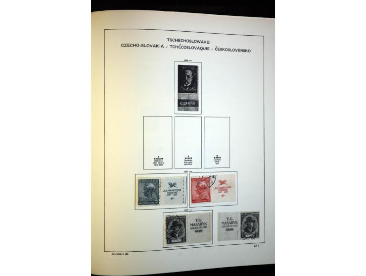1918/38, interessante ungebrauchte/postfrische und gestempelte Sammlung mit einigen Briefen, spezialisiert nach Zähnungen, Fa