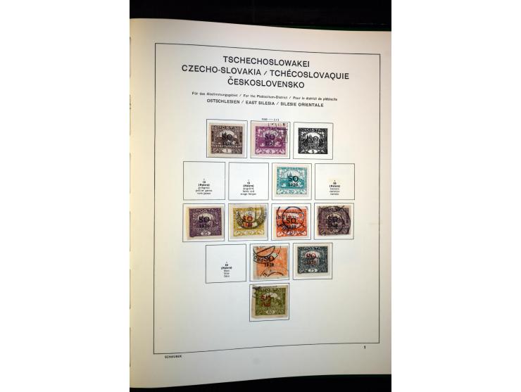 1918/38, interessante ungebrauchte/postfrische und gestempelte Sammlung mit einigen Briefen, spezialisiert nach Zähnungen, Fa
