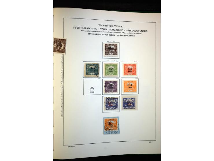 1918/38, interessante ungebrauchte/postfrische und gestempelte Sammlung mit einigen Briefen, spezialisiert nach Zähnungen, Fa