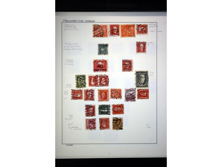 1918/38, interessante ungebrauchte/postfrische und gestempelte Sammlung mit einigen Briefen, spezialisiert nach Zähnungen, Fa