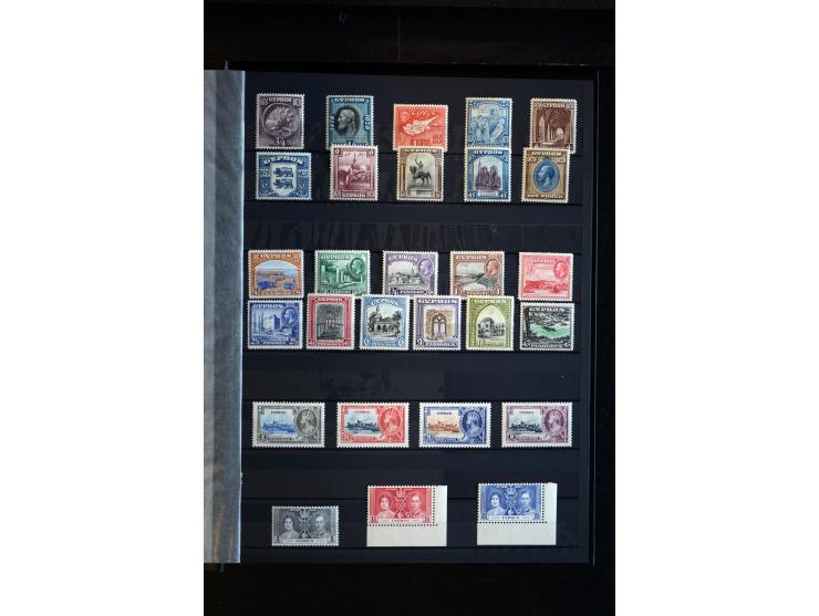 1921/62, ungebrauchte und meist postfrische Sammlung mit u.a. Mi. 69-83, 86-101 und 108-17