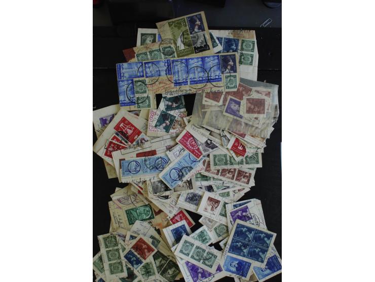 1851/1952 (ca.), postfrischer, ungebrauchter und gestempelter Posten in Tüten und Umschlägen