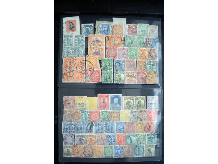 1885/1940 (ca.), ungebrauchter und gestempelter Bestand, dabei Lokalausgaben, Gebiete, etwas Japan und Korea, auf Steckkarten