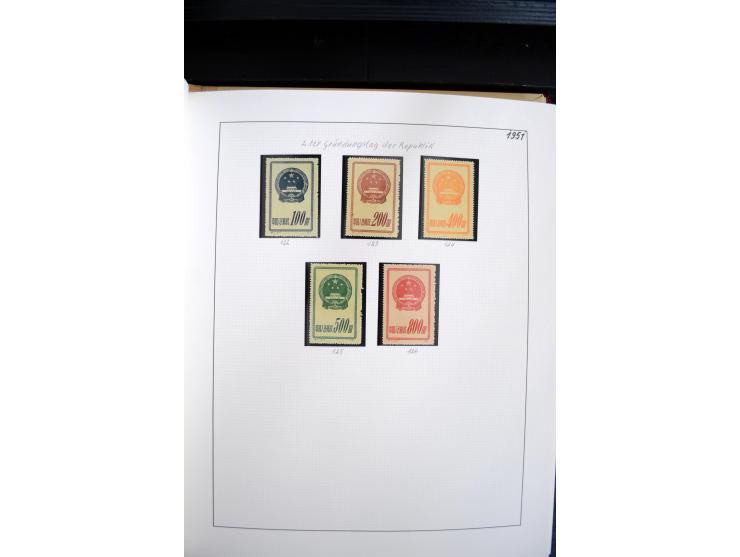 1949/82, postfrische und gestempelte Sammlung mit vielen besseren und kpl. Ausgaben, Blocks und Besonderheiten, dabei u.a. po