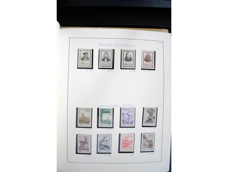 1949/82, postfrische und gestempelte Sammlung mit vielen besseren und kpl. Ausgaben, Blocks und Besonderheiten, dabei u.a. po