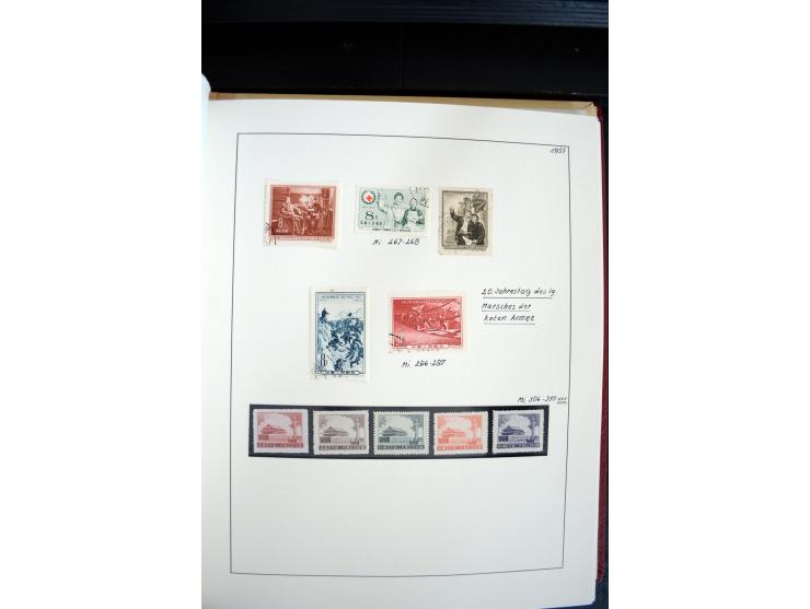 1949/82, postfrische und gestempelte Sammlung mit vielen besseren und kpl. Ausgaben, Blocks und Besonderheiten, dabei u.a. po