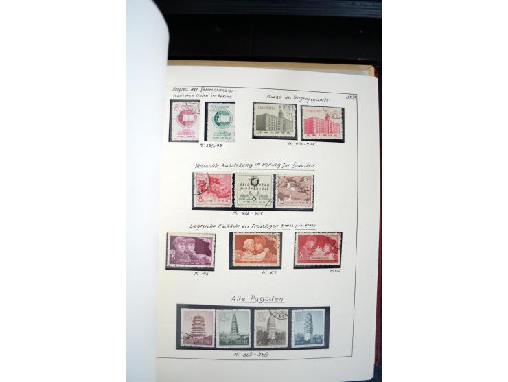 1949/82, postfrische und gestempelte Sammlung mit vielen besseren und kpl. Ausgaben, Blocks und Besonderheiten, dabei u.a. po