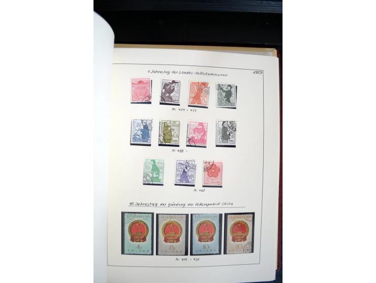 1949/82, postfrische und gestempelte Sammlung mit vielen besseren und kpl. Ausgaben, Blocks und Besonderheiten, dabei u.a. po