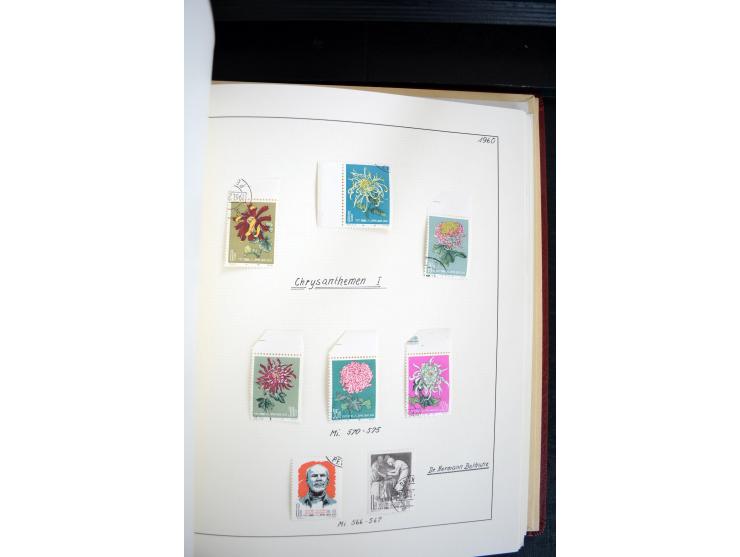 1949/82, postfrische und gestempelte Sammlung mit vielen besseren und kpl. Ausgaben, Blocks und Besonderheiten, dabei u.a. po