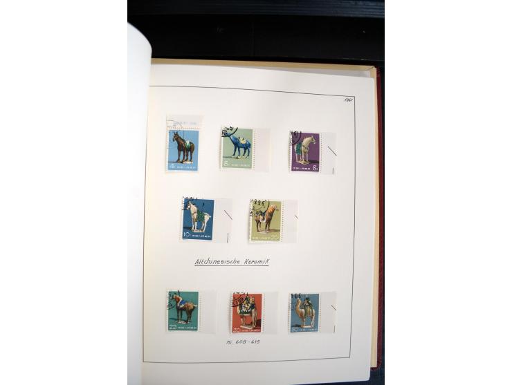 1949/82, postfrische und gestempelte Sammlung mit vielen besseren und kpl. Ausgaben, Blocks und Besonderheiten, dabei u.a. po
