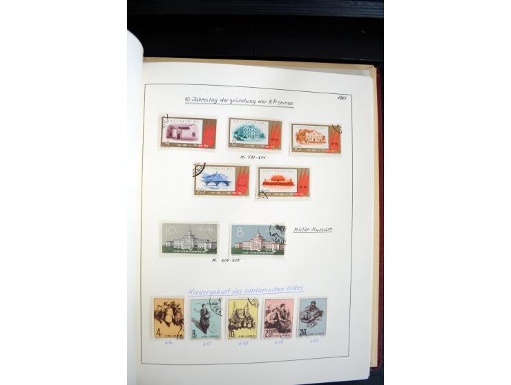 1949/82, postfrische und gestempelte Sammlung mit vielen besseren und kpl. Ausgaben, Blocks und Besonderheiten, dabei u.a. po