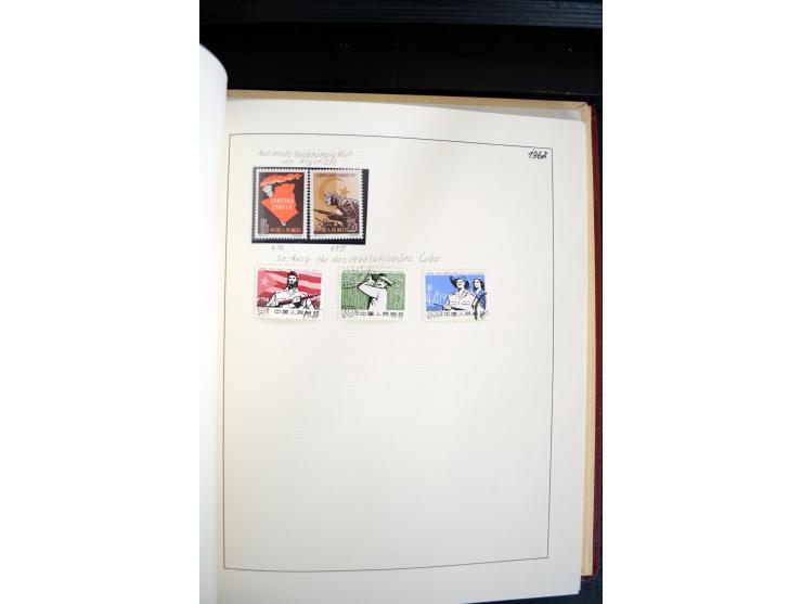 1949/82, postfrische und gestempelte Sammlung mit vielen besseren und kpl. Ausgaben, Blocks und Besonderheiten, dabei u.a. po