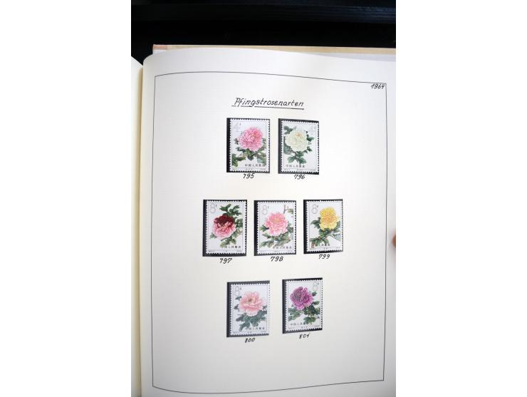 1949/82, postfrische und gestempelte Sammlung mit vielen besseren und kpl. Ausgaben, Blocks und Besonderheiten, dabei u.a. po