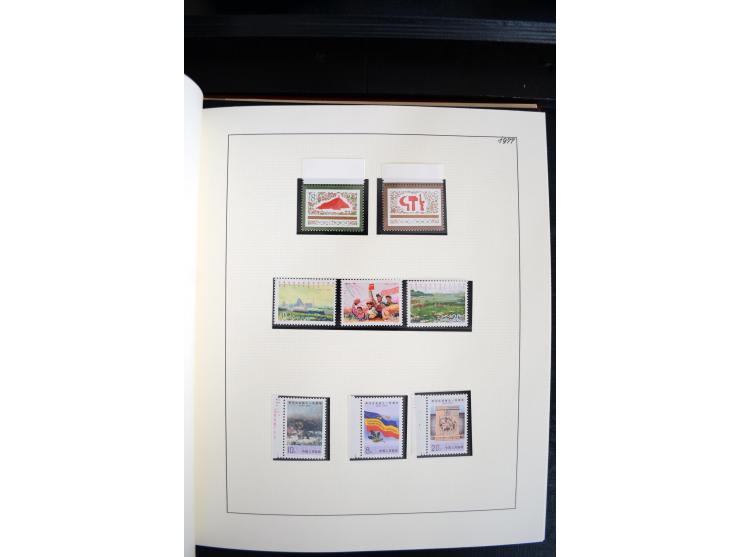 1949/82, postfrische und gestempelte Sammlung mit vielen besseren und kpl. Ausgaben, Blocks und Besonderheiten, dabei u.a. po