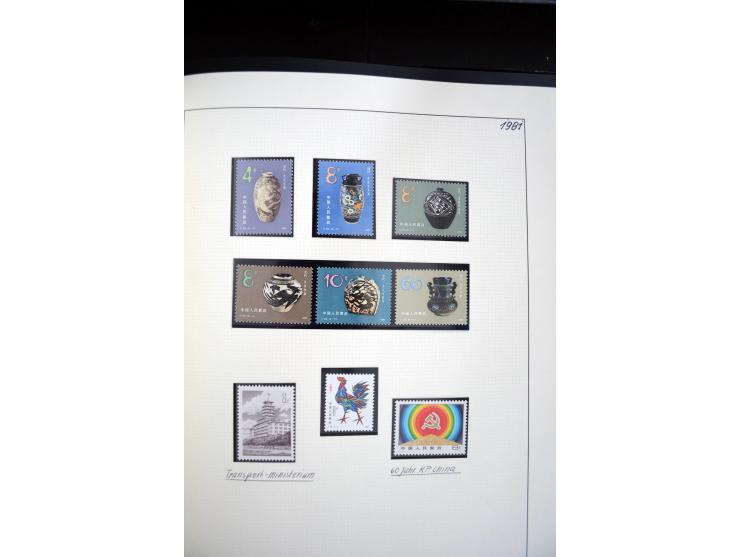 1949/82, postfrische und gestempelte Sammlung mit vielen besseren und kpl. Ausgaben, Blocks und Besonderheiten, dabei u.a. po
