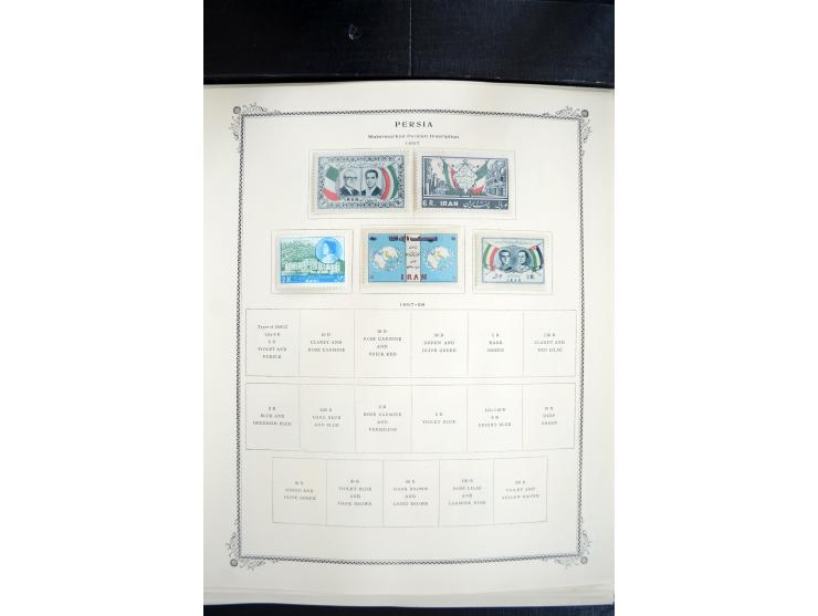 1870/1999, umfangreicher Sammlungsbestand auf Alben-und Steckblättern, dabei 1942-60 weitgehend kpl. ungebraucht mit 760-79, 