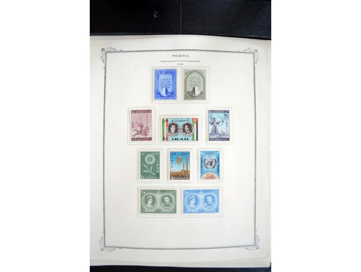 1870/1999, umfangreicher Sammlungsbestand auf Alben-und Steckblättern, dabei 1942-60 weitgehend kpl. ungebraucht mit 760-79, 