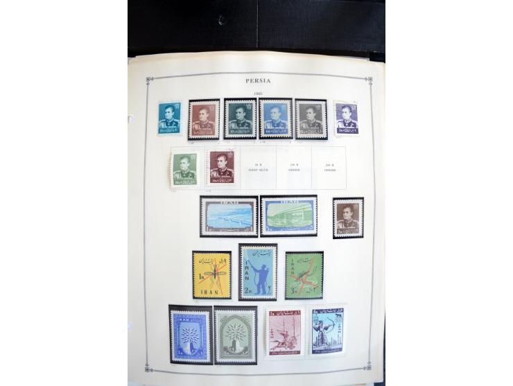 1870/1999, umfangreicher Sammlungsbestand auf Alben-und Steckblättern, dabei 1942-60 weitgehend kpl. ungebraucht mit 760-79, 