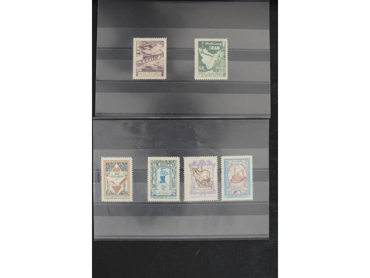1900/60 (ca.), Partie auf Steckkarten, dabei 795-810, 917-32, 1013-15, etc.