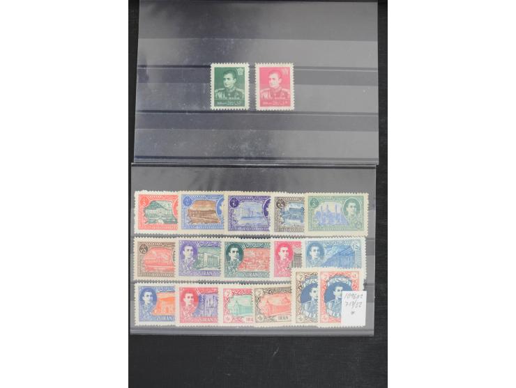 1900/60 (ca.), Partie auf Steckkarten, dabei 795-810, 917-32, 1013-15, etc.