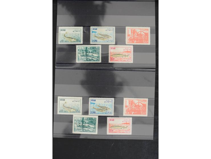 1900/60 (ca.), Partie auf Steckkarten, dabei 795-810, 917-32, 1013-15, etc.