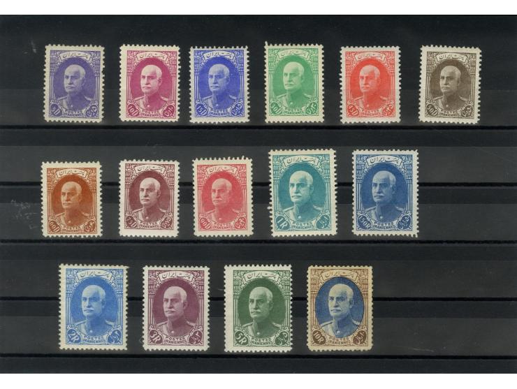 1926/39, ungebrauchte kleine Partie, dabei Mi. 701-15 (4) und 726-40 (5)