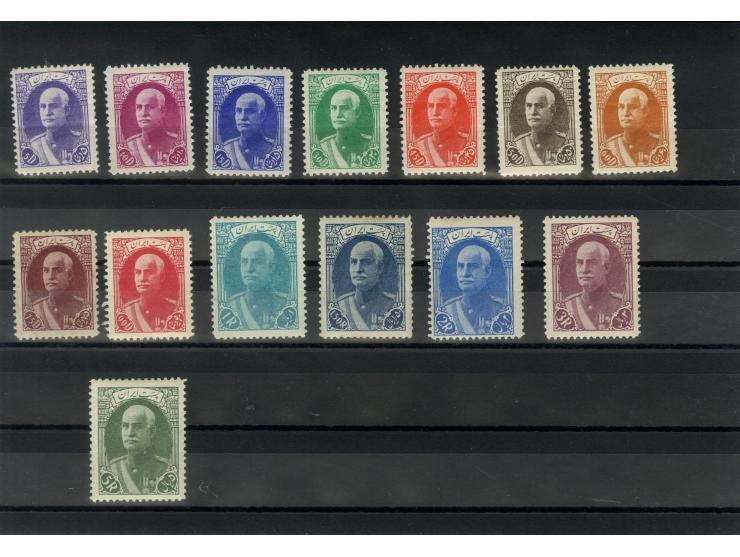 1926/39, ungebrauchte kleine Partie, dabei Mi. 701-15 (4) und 726-40 (5)