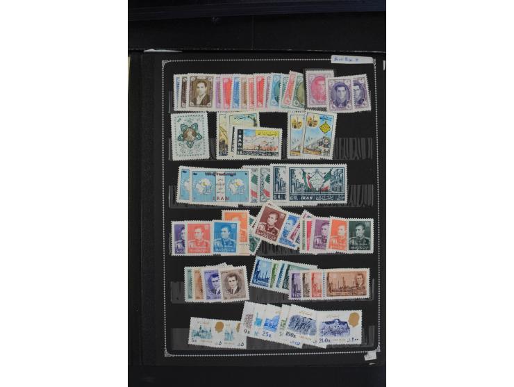 1927/60 (ca.), ungebrauchte und postfrische Partie mit u.a. Mi.-Nr. 795-810, 917-32 und 990-91