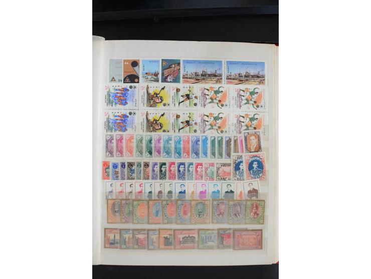 1930/70, sehr schöne ungebrauchte und postfrische Partie, dabei Mi.-Nr. 597-613, 670-86, 774 und 999-1015 ungebraucht, außerd