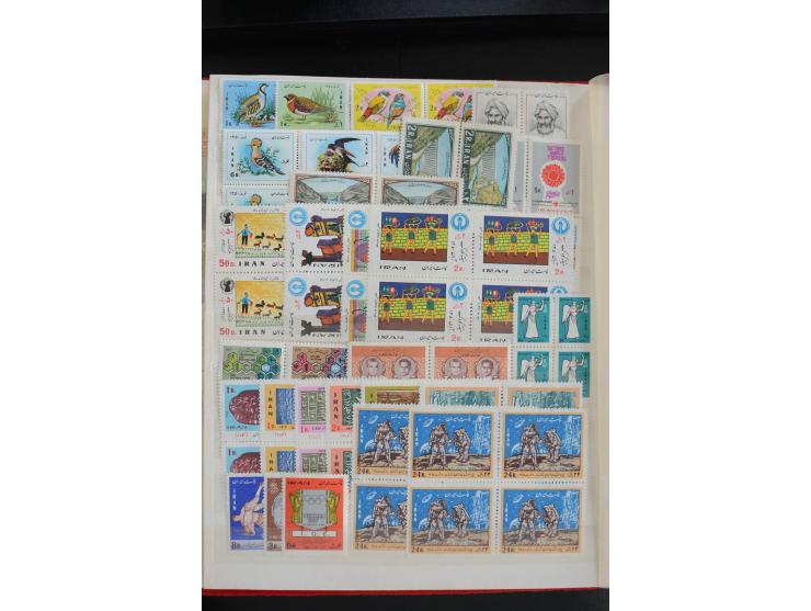 1930/70, sehr schöne ungebrauchte und postfrische Partie, dabei Mi.-Nr. 597-613, 670-86, 774 und 999-1015 ungebraucht, außerd