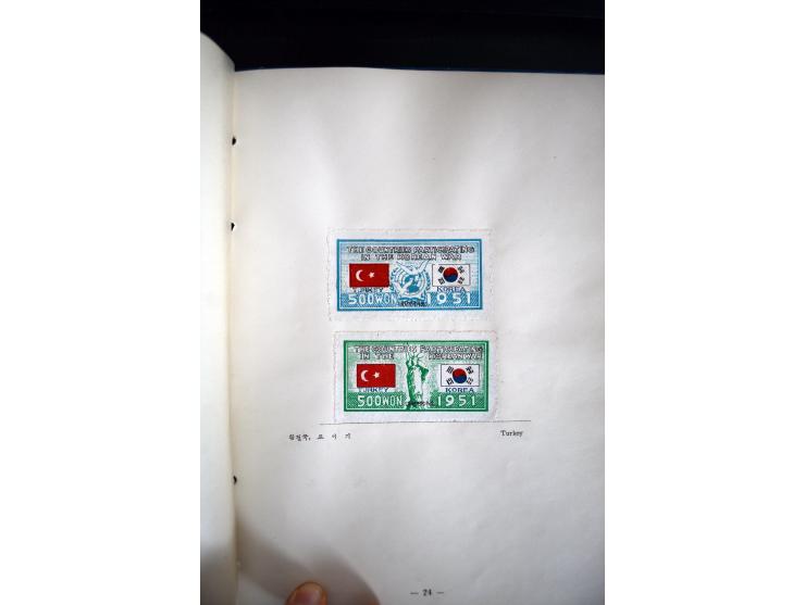 1946/51, Postgeschenkbuch mit eingeklebten Marken, dabei Mi.-Nr. 95-138 (ohne 111-12)