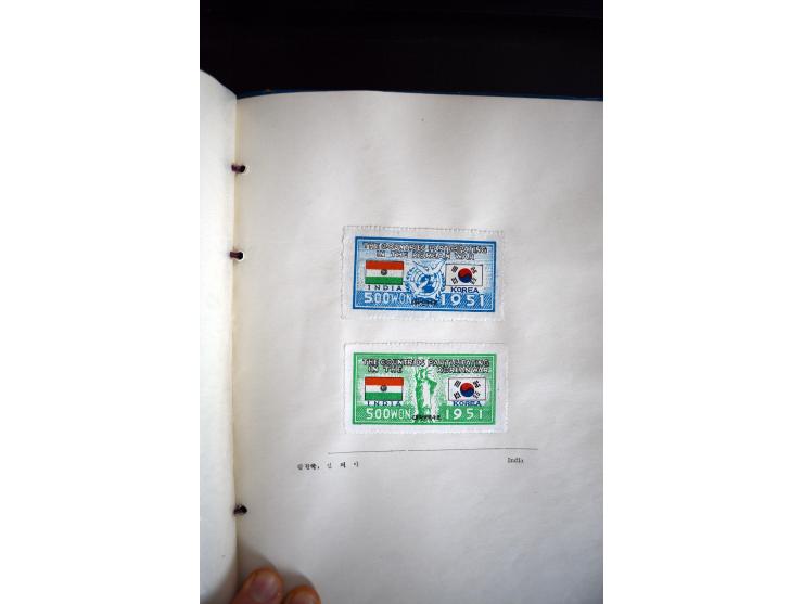 1946/51, Postgeschenkbuch mit eingeklebten Marken, dabei Mi.-Nr. 95-138 (ohne 111-12)