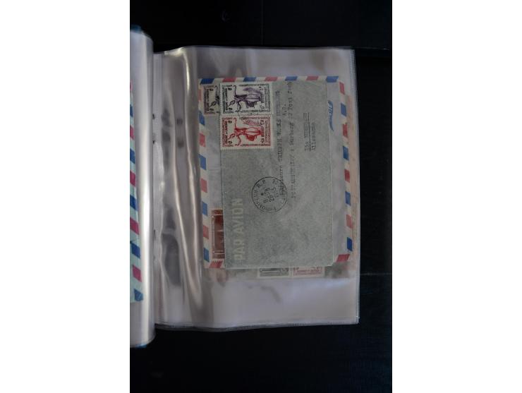 LAOS UND KAMBODSCHA: 1950/80 (ca.), umfangreicher Sammlungsbestand in 4 Schubern und Kiste mit vielen ungezähnten Ausgaben un