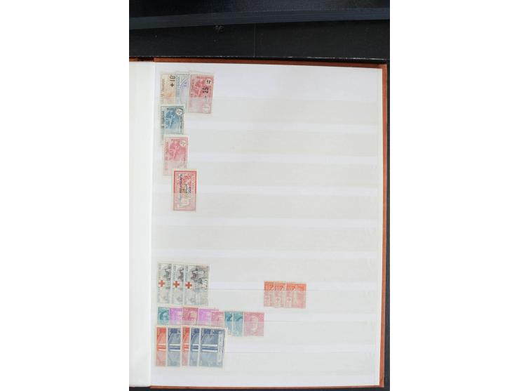 1919/50, vorwiegend ungebrauchte und postfrische Partie besserer Werte, dabei Italien Mi.-Nr. 97-98 postfrisch, 188-193 ungeb
