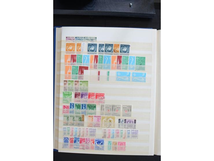 1883/1985 (ca.), postfrischer, ungebrauchter und gestempelter Bestand China, Japan, Korea und Thailand im Einsteckbuch