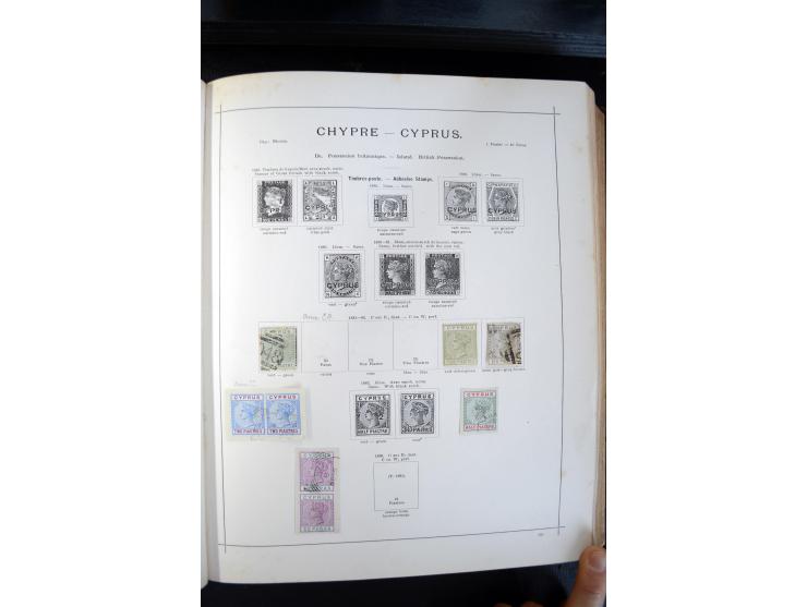 1840/1900, sehr schöne ungebrauchte und gestempelte Sammlung in zwei alten "Senf-Alben", dabei viele bessere Werte, u.a. Groß